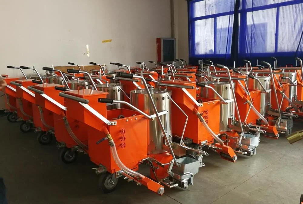 Термопластичный идущий сзади машина для Разметки Дорог (FHX-36)