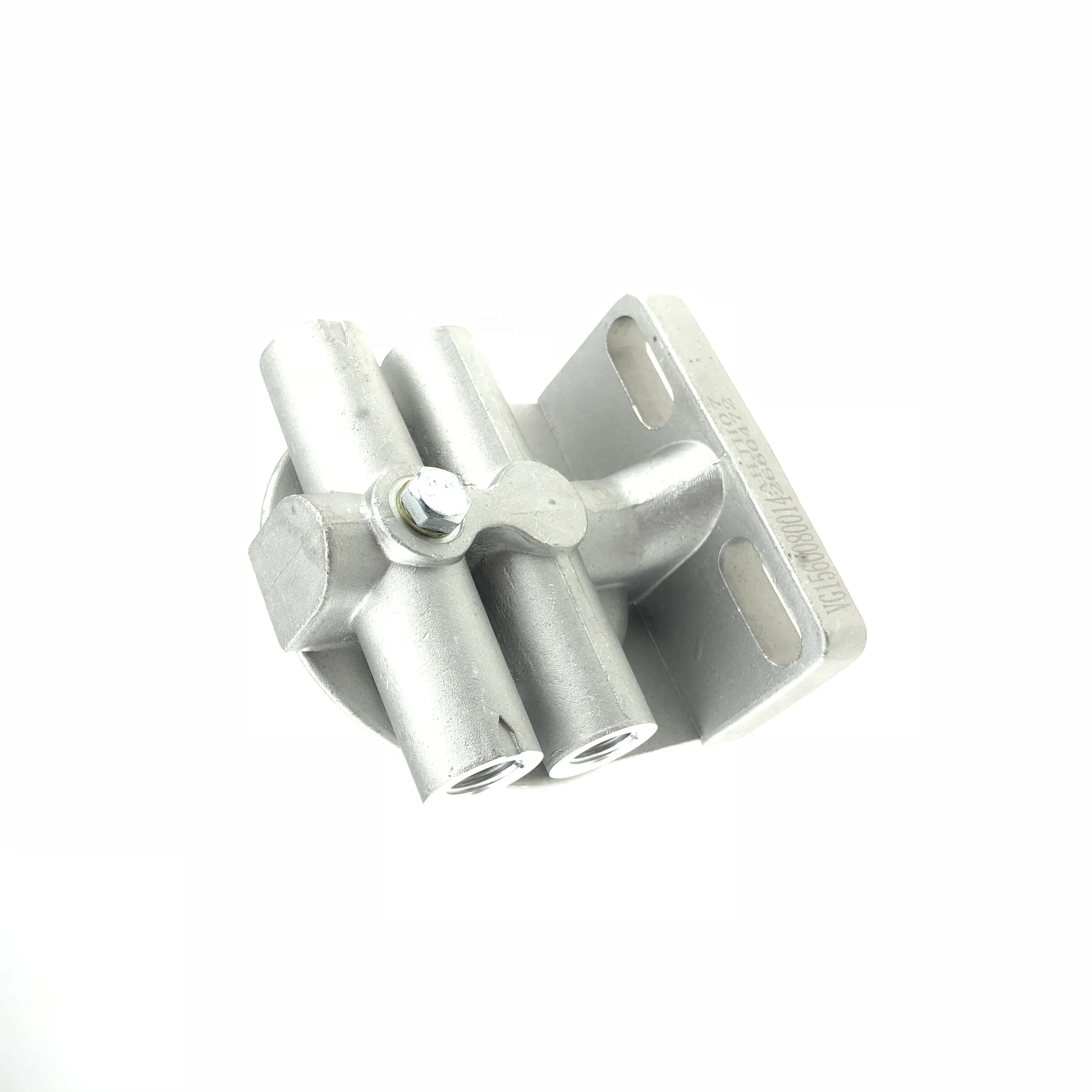 
SINOTRUK HOWO truck engine parts Fuel filter seat VG1560080014 