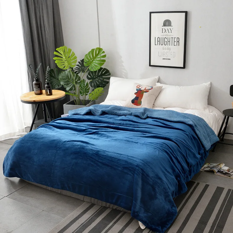 
Yutong Sherpa Fleece Lightweight Microfiber Throw Blankets Flannel Muti Color Fuzzy Soft Plush Blanket 