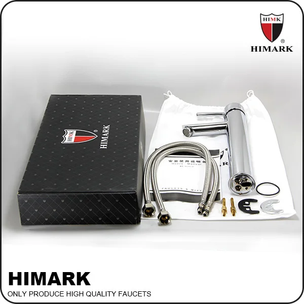 ванная на бортике туалете крана