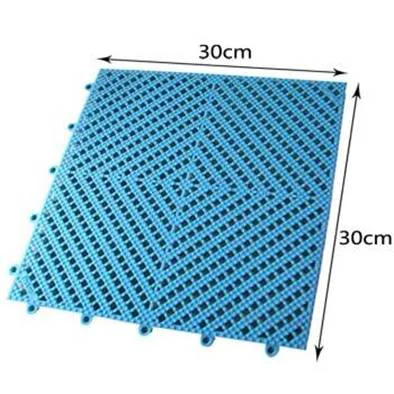 Tapis de 1000 pieds carrés installé