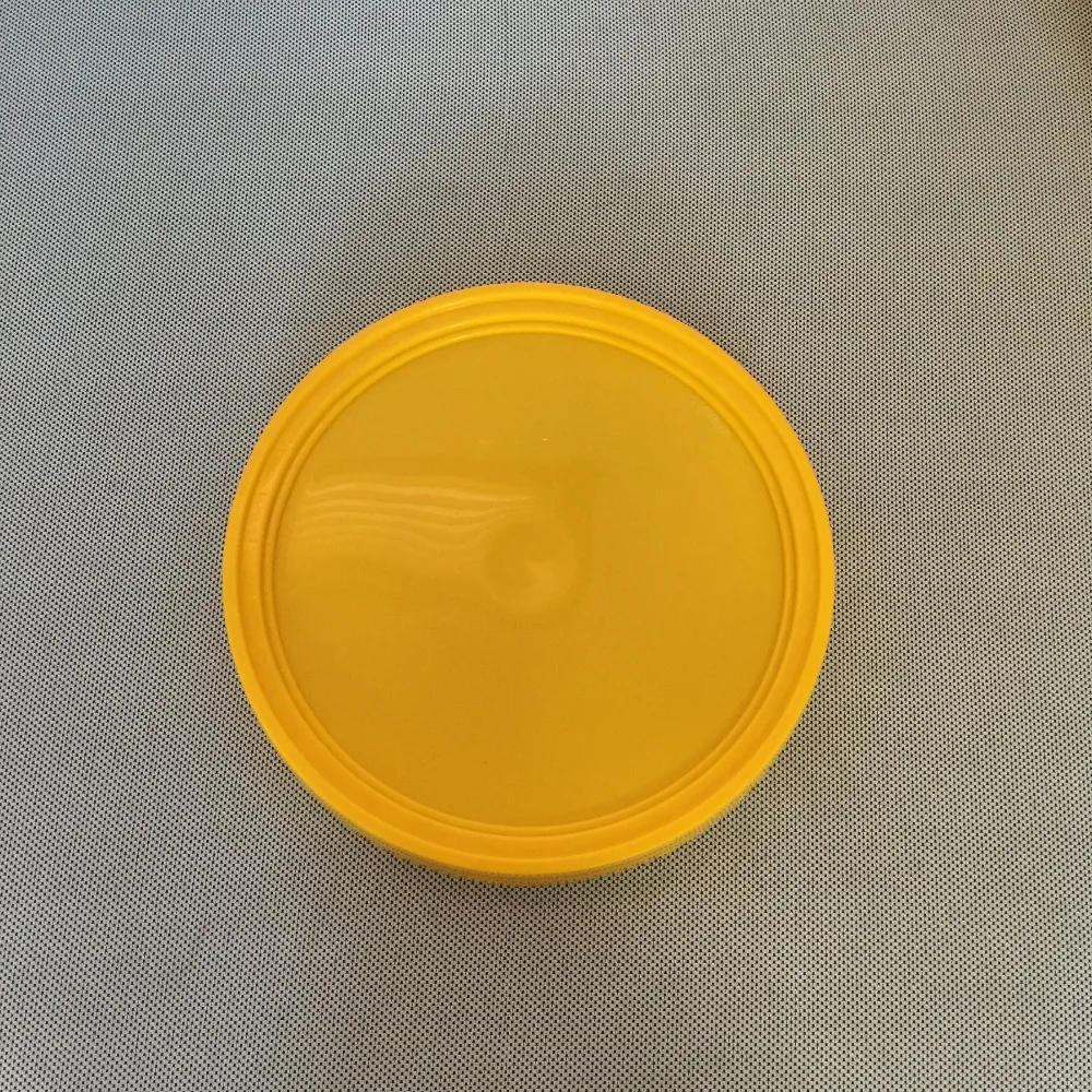 Yellow hot sale paint plastic bucket 20 liter plastic paint bucket