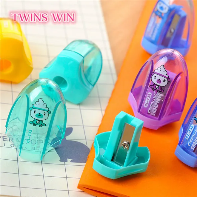 Small moq Customized factory directly cartoon funny multifunction plastic cosmetic fancy manual pencil sharpener for girls