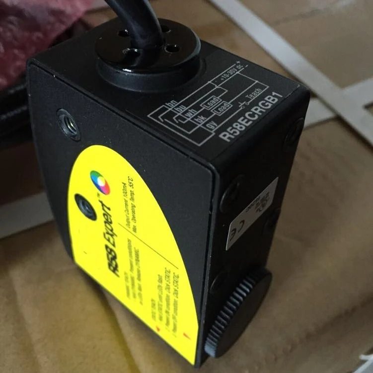 
Цветной датчик R58 Expert R58ECRGB1 