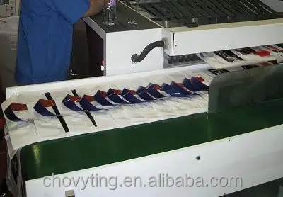 
PE PP polypropylene die cut handle plastic bag machine automatic patch soft loop handle carry shopping bag making machine price 