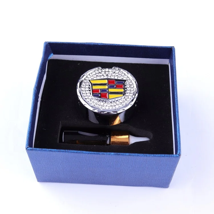 Модный незаменимый автомобильный брендовый подарок Автомобильный диффузор на вентиляционное отверстие под заказ металлический медальон освежитель воздуха с зажимом