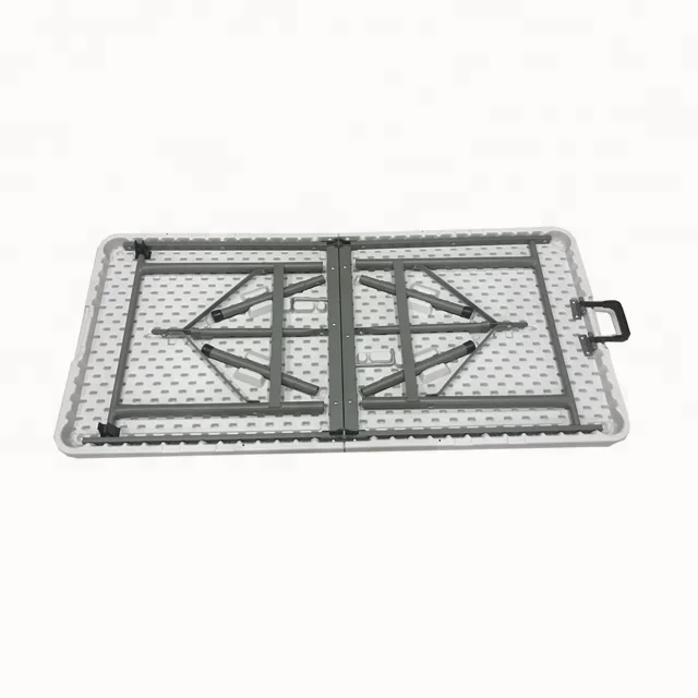 
 Рекламный товар 5 футов 6 футов чемодан стол для пикника пластиковый складной стол  