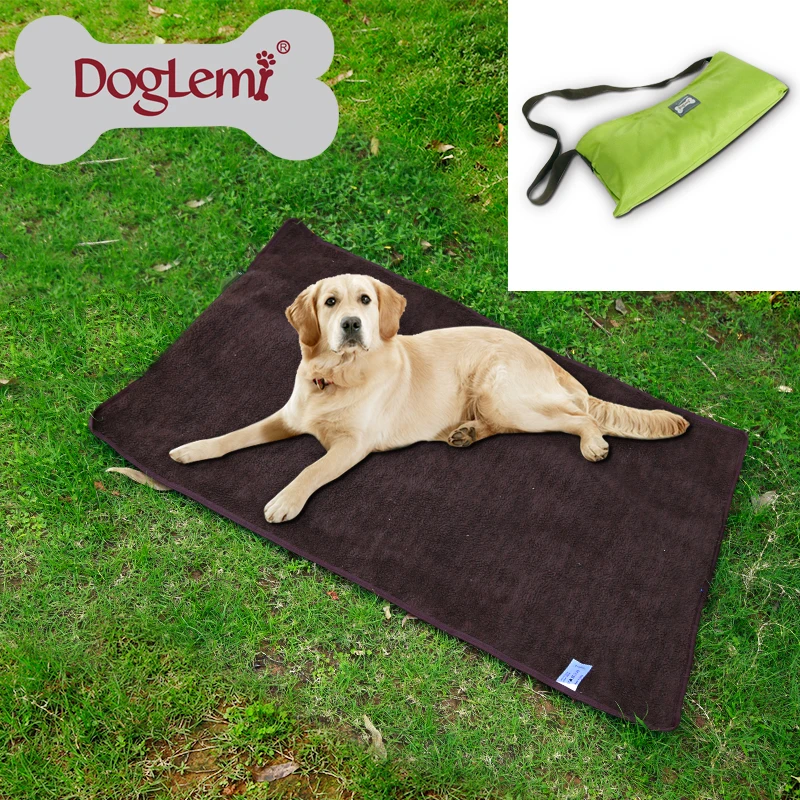 Outdoor Portable Roll in Pet Blanket with Bag,Travel dog mat blanket