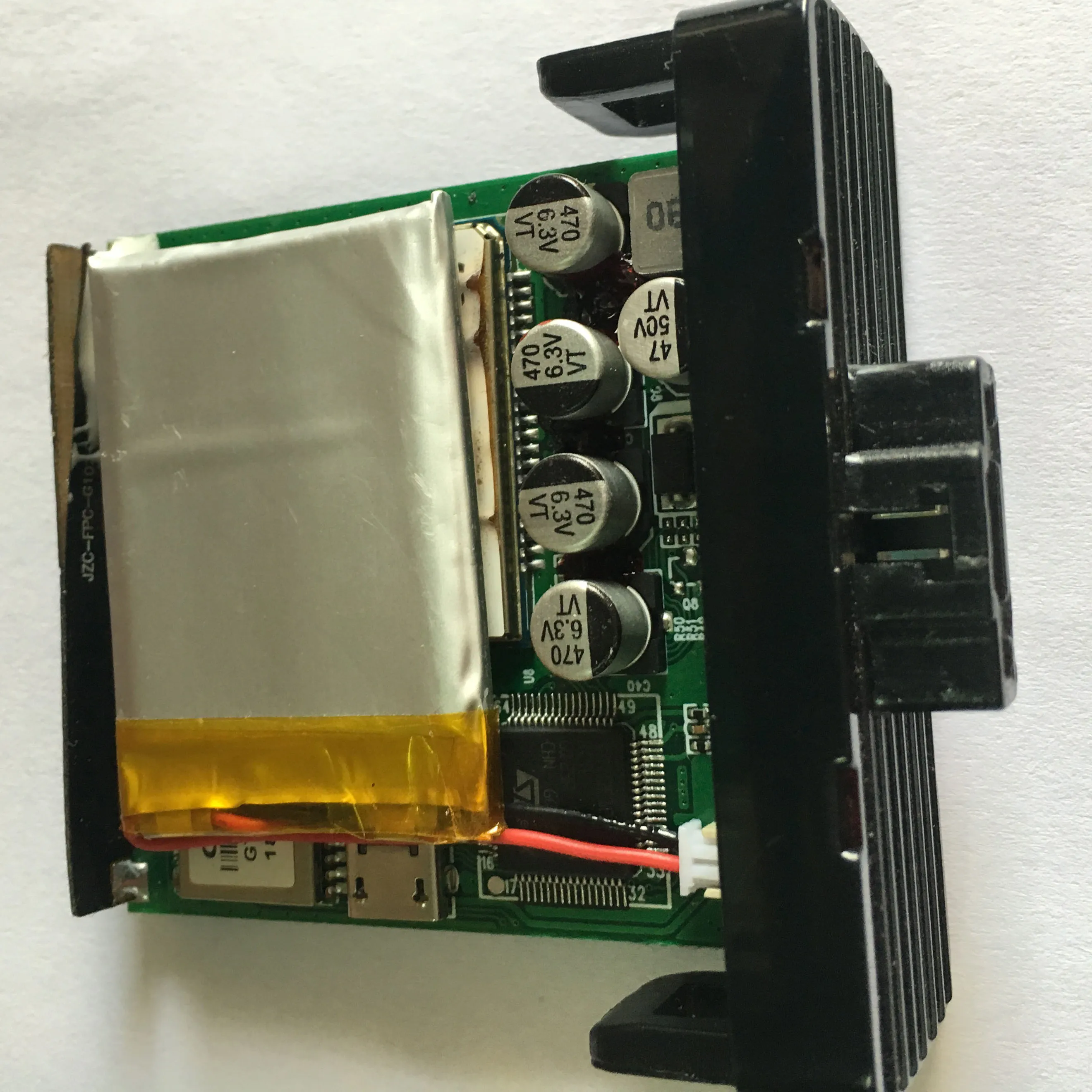 Устройство слежения GPS для автомобиля G102 4G 4G-LTE CAT-M1(eMTC) и 4G NB-IoT