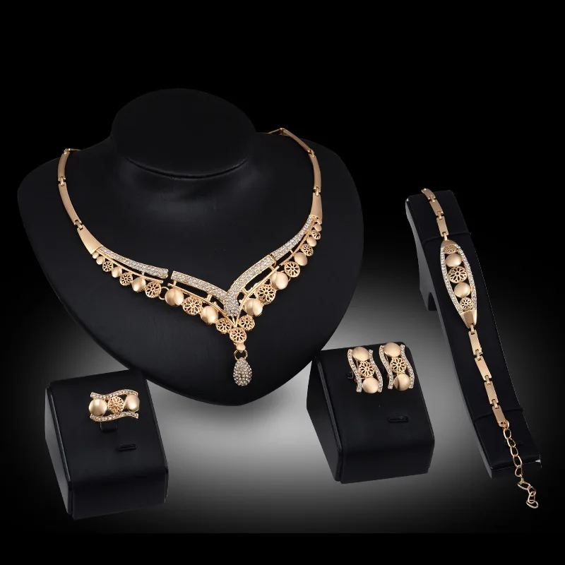 Women dubai gold plated luxury jewelry display set