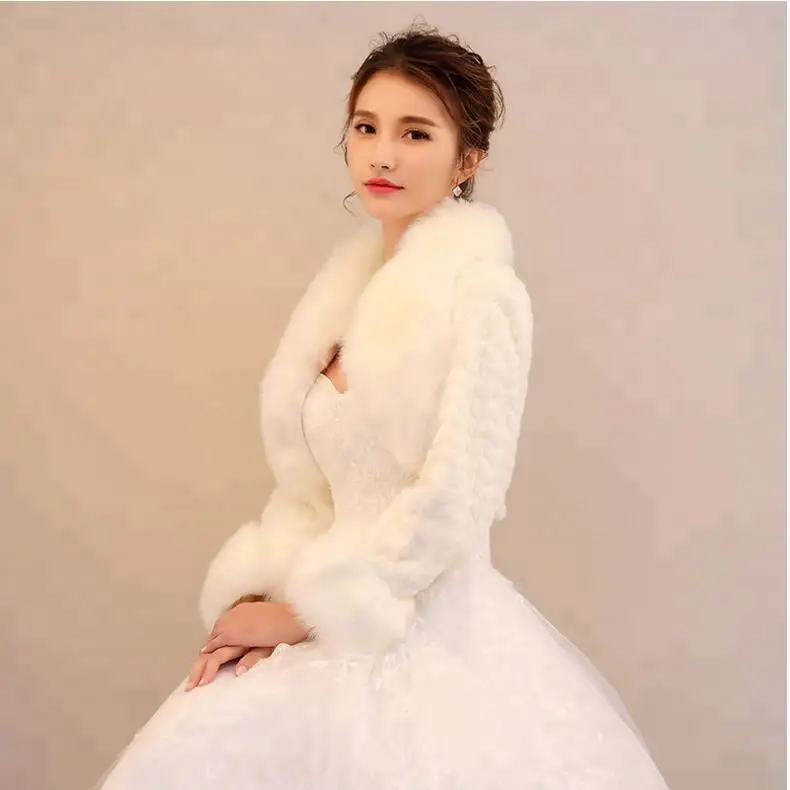 
Bridal white Faux fox fur shawl for wedding evening winter 