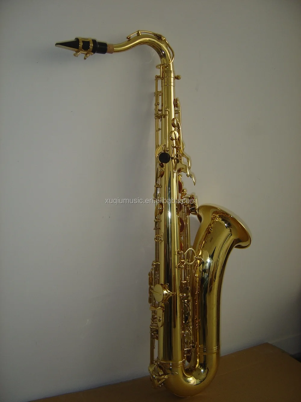 XTN1001 Chinese Cheap Price Tenor Saxophone