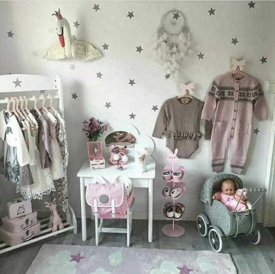 Paint Baby Bedroom Wooden Clothes Hanger Stand Kids Clothing Children Furniture Floor Display Hanger