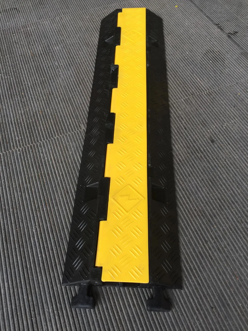 2 channel  Cable  protector / Cover/Cable Guard cable ramp bridge