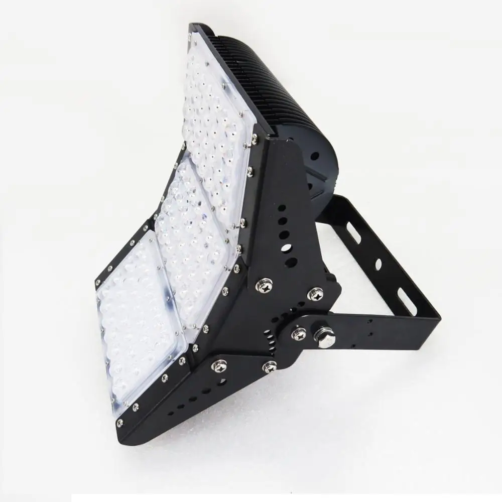 
High quality IP65 adjust angle LED tunnel light 150 watt 