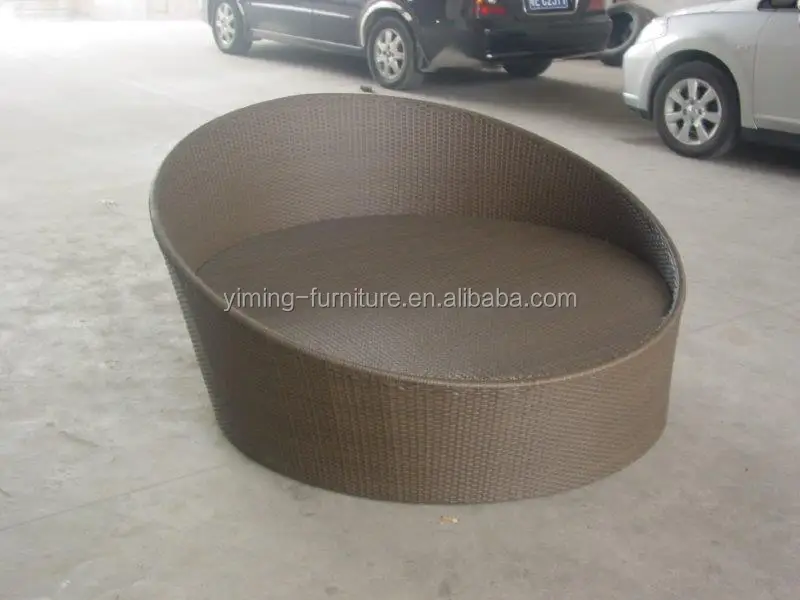 Garden UV-resistant rattan/wicker Sun-bed/day bed furniture