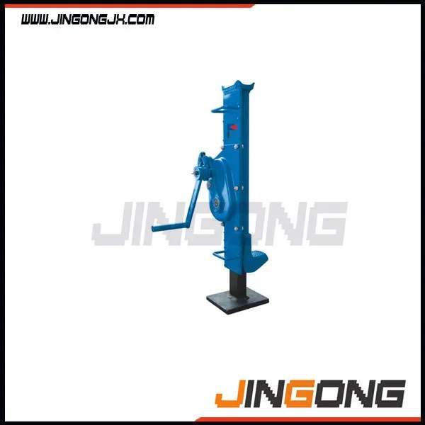 New style mechanical jacks with permanently fitted lifting toe Range from 1500kg to 10,000kg