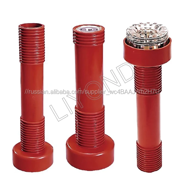 Contact group housing for vacuum circuit breaker