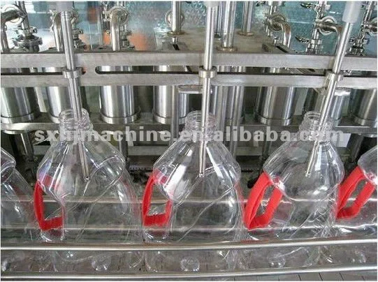 Automatic small coconut oil filling machine