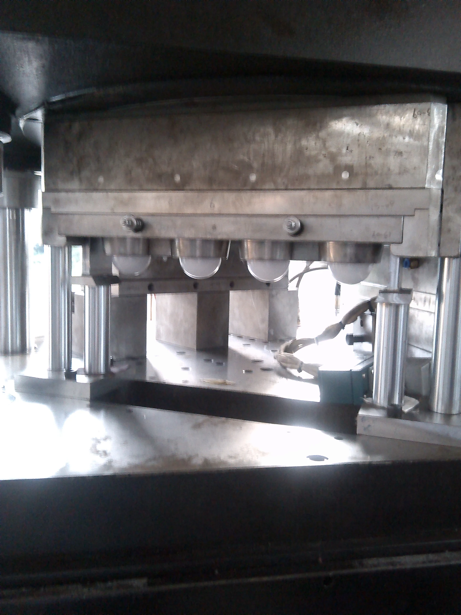 Jasu Factory Price One Step Automatic Plastic Bottles Jars Fast Making Machine Injection Stretch Blow Molding Machine Equipment