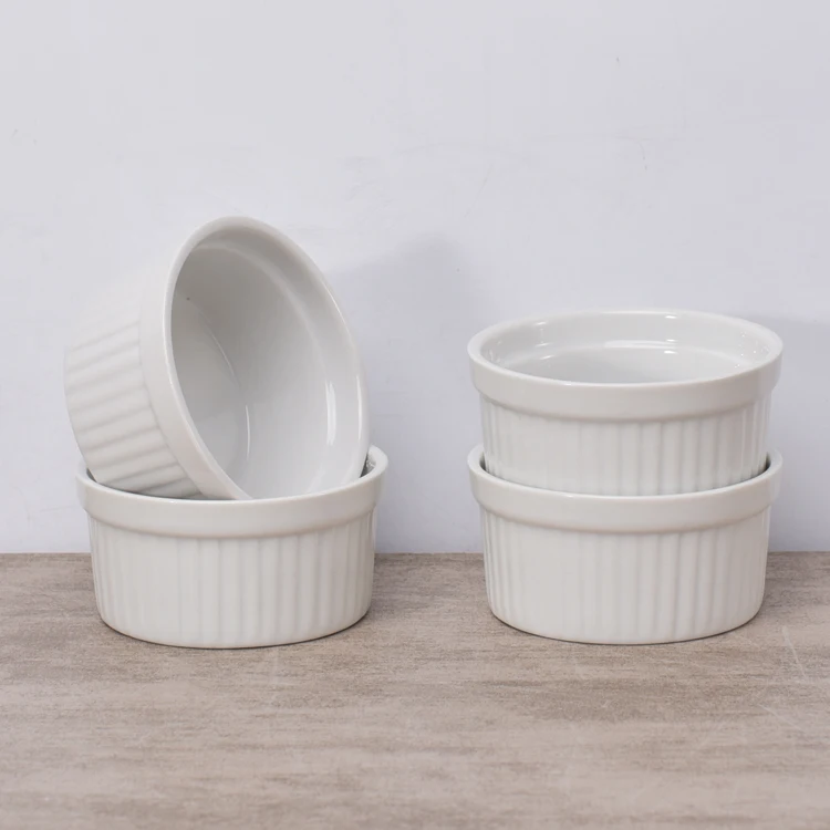 Wholesale kitchenware round striped white ramekin dish non stick fancy bakeware