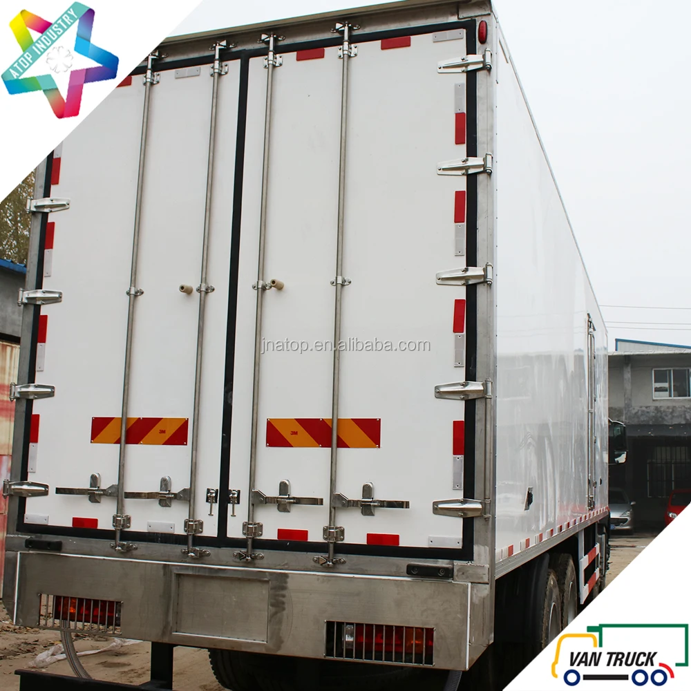Heavy Duty 9.6m refrigerator truck body 31T Sino-Truck T5G 340Hp chassis reefer truck