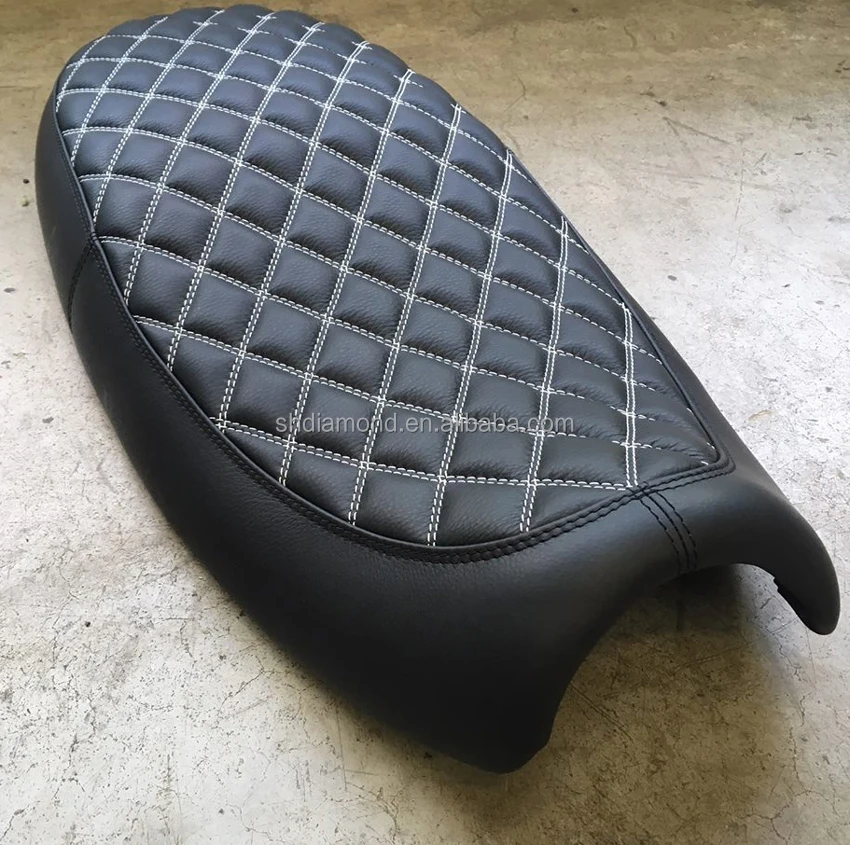 Bonneville T100 Leather custom scrambler seat Cushion/Thruxton saddle/triumph streettwin900 Seat/T120 classic diamond selle