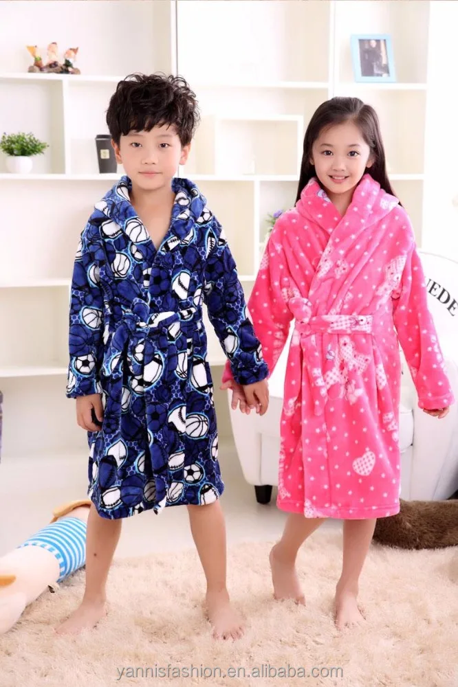 
fashion children bathrobes 6-12 years children bathrobes carol fleece winter robes Kids Hooded Bath Pajamas 