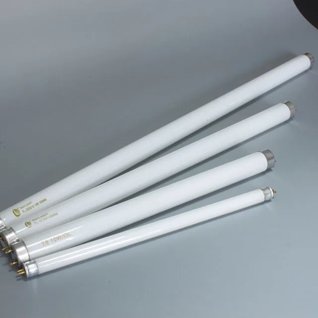 Флуоресцентные лампы дневного света холодного белого света IMPA 791403 791425