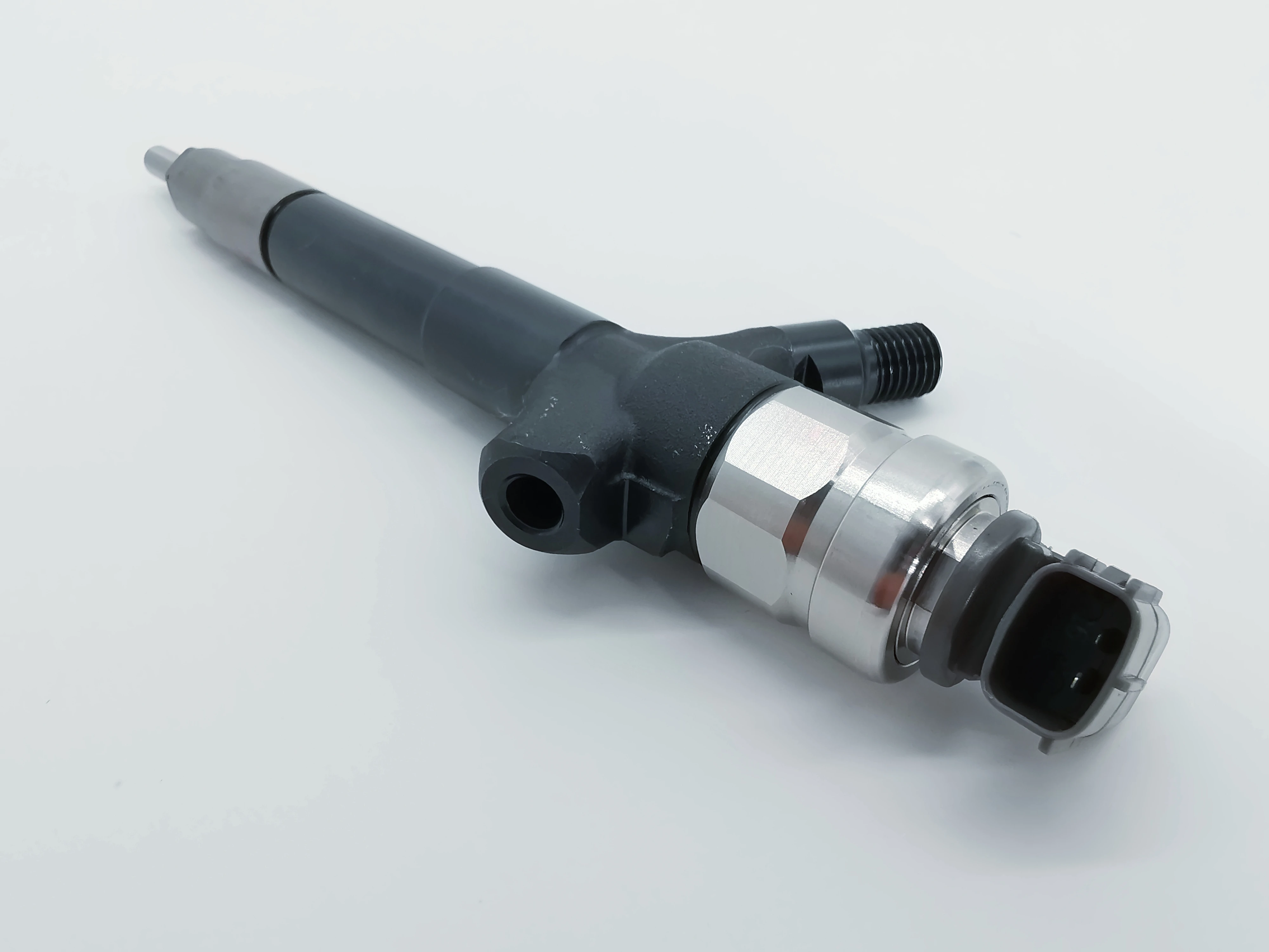 Топливный инжектор common rail 095000-5600/используется для Mitsubishi L200/сопла
