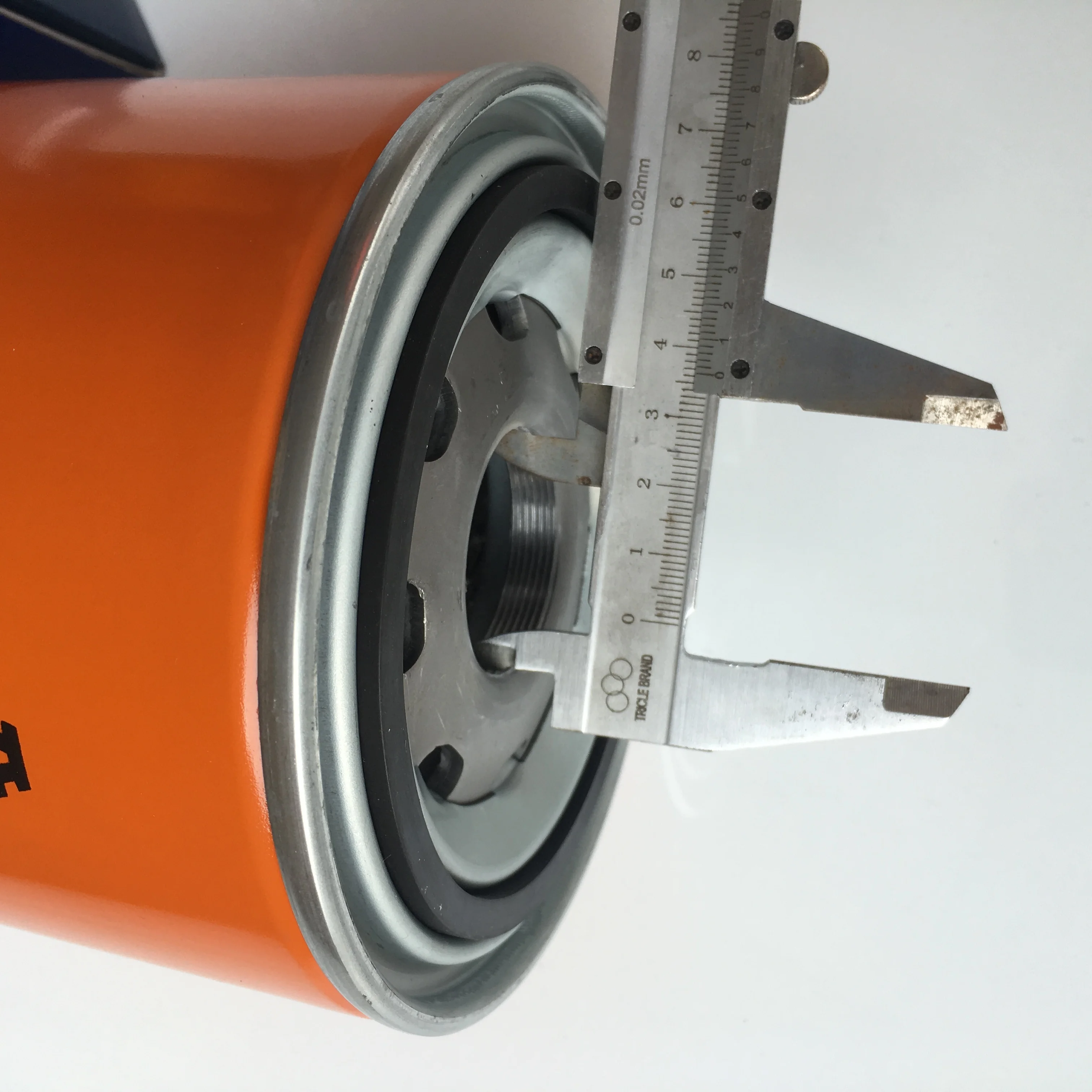 screw air compressor spare part oil filter element for sale