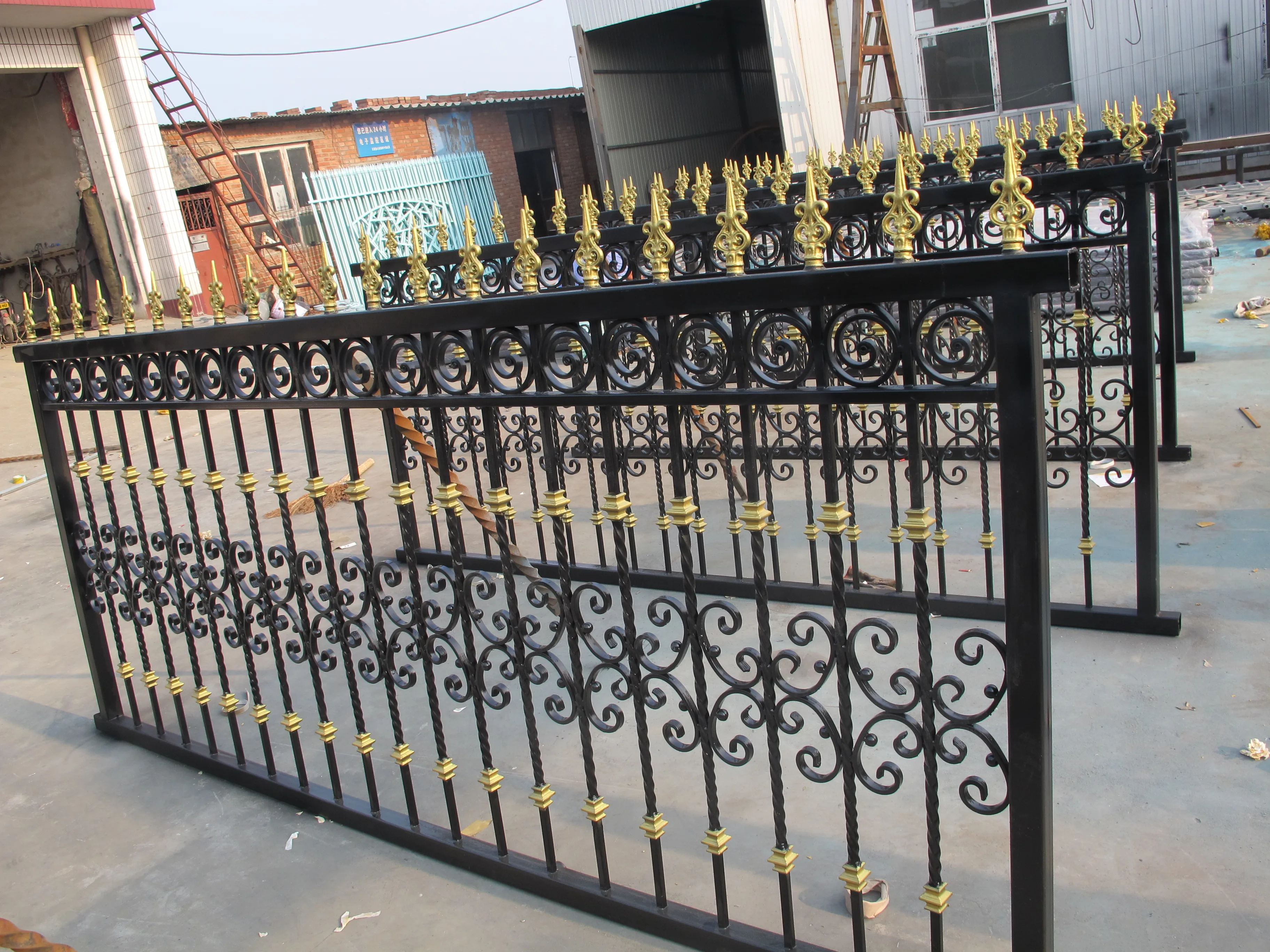 Bespoke Wrought iron garden steel grills metal fence design for project