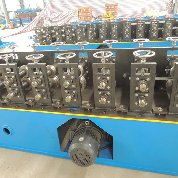 Good Quality Greenhouse Shed Bar PPGI GI Steel Stud Purlin Rolling Profile Machine