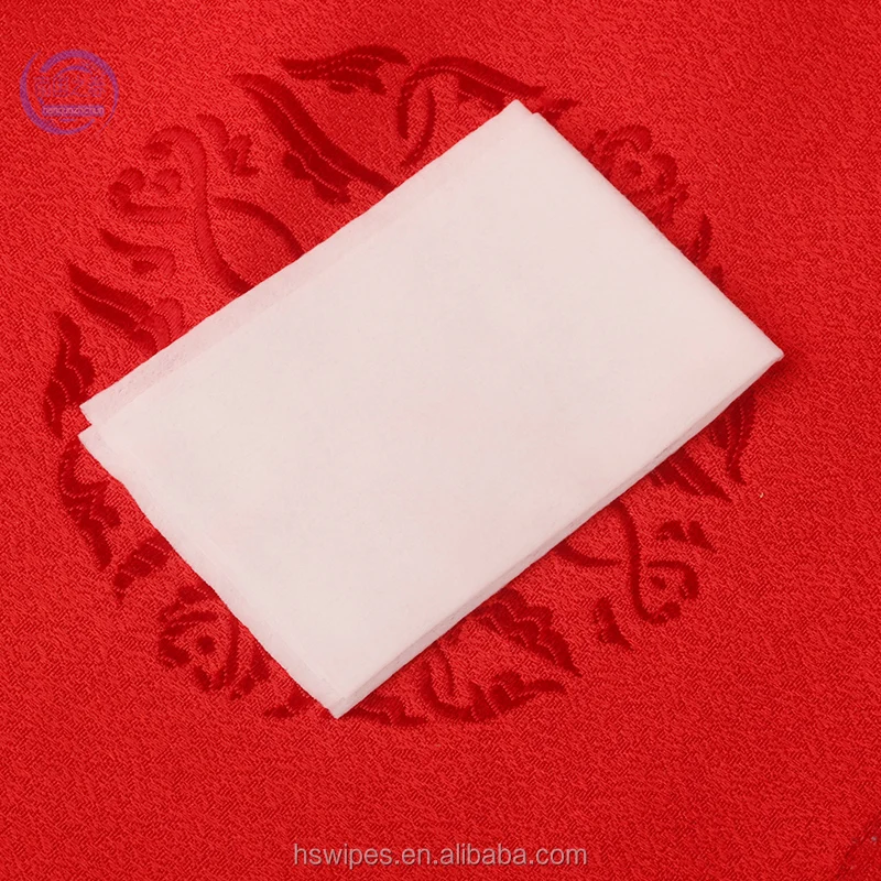 OEM/ wholesale single packed disposable wet wipes logo printing wet tissue refreshing wipes
