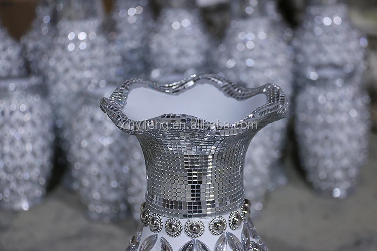 Tabletop decoration pieces custom transparent resin vase