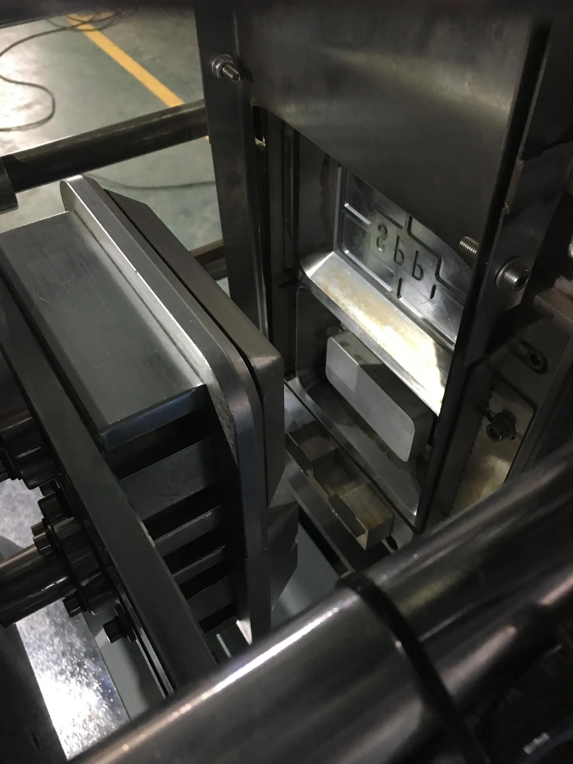 
SINI JHC500 Full Automatic Paper Lunch Box Making Machine 