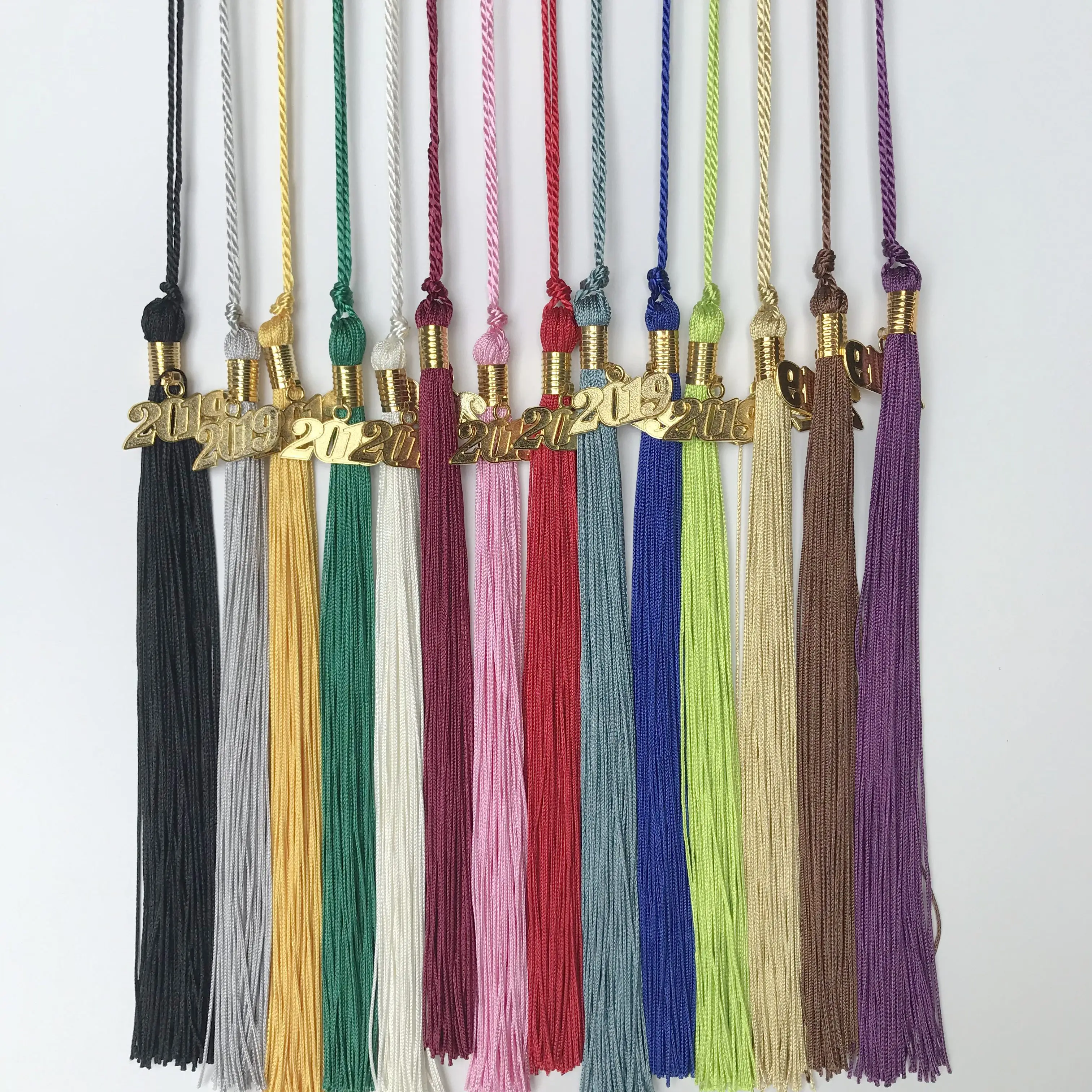 
2019 Hot Sale Graduation Cap Tassel with Year Charm total 42CM 