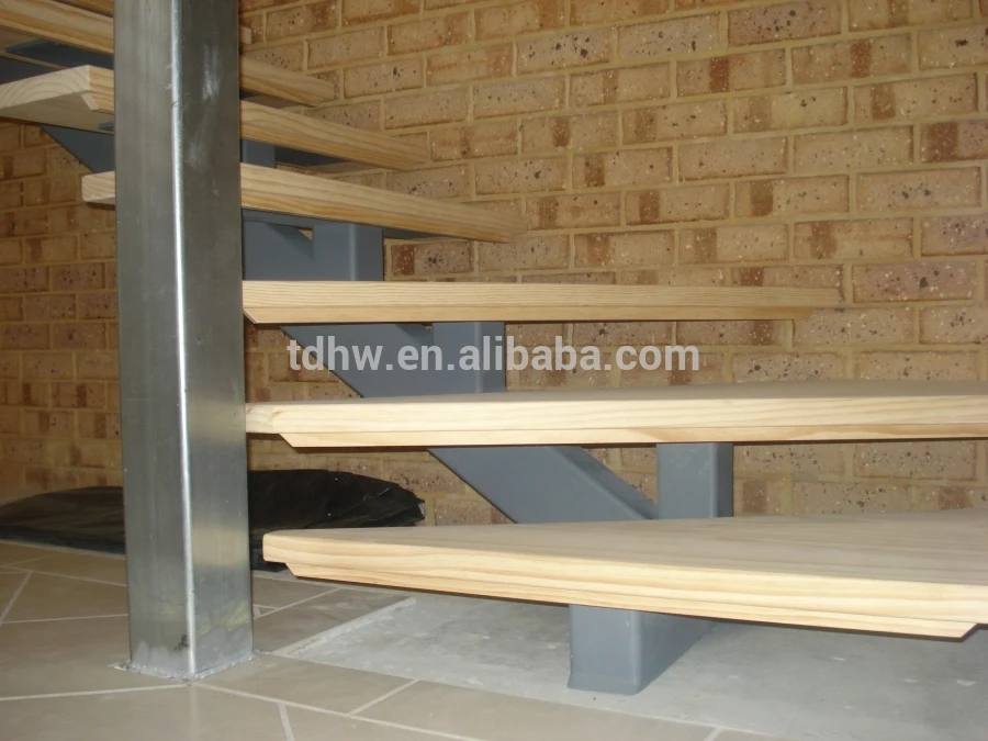 Single Spine Staircase With Treads and Dummy Rises