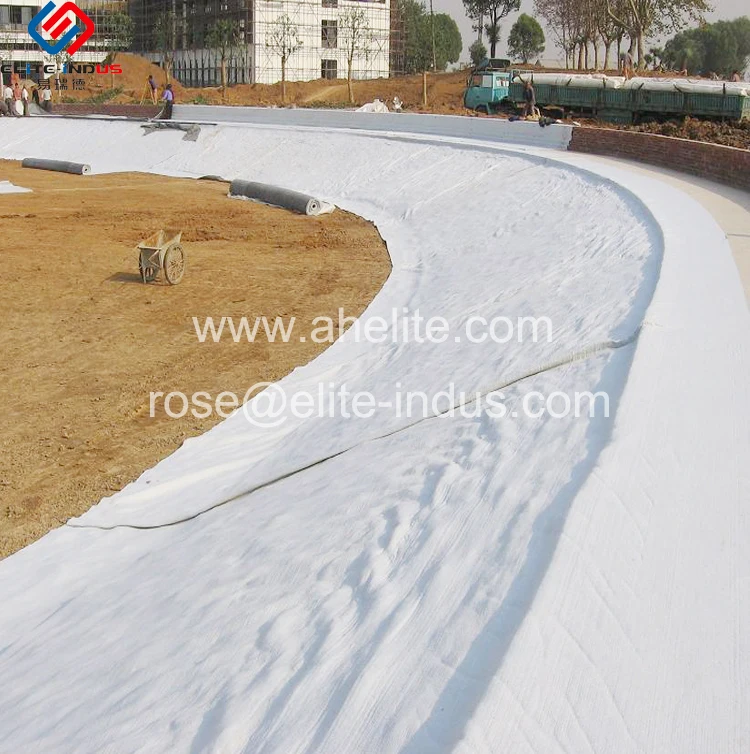 compacted clay liner for dam and landfill bentonite mat