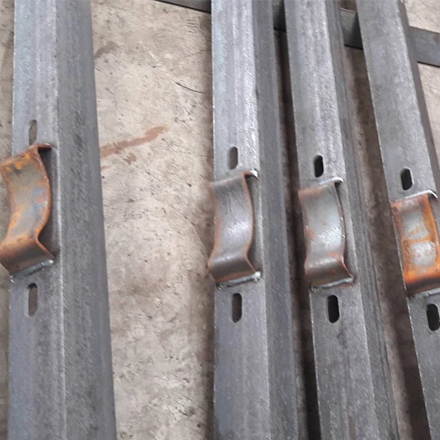 
Welding Machine for Corss Arm M Iron 