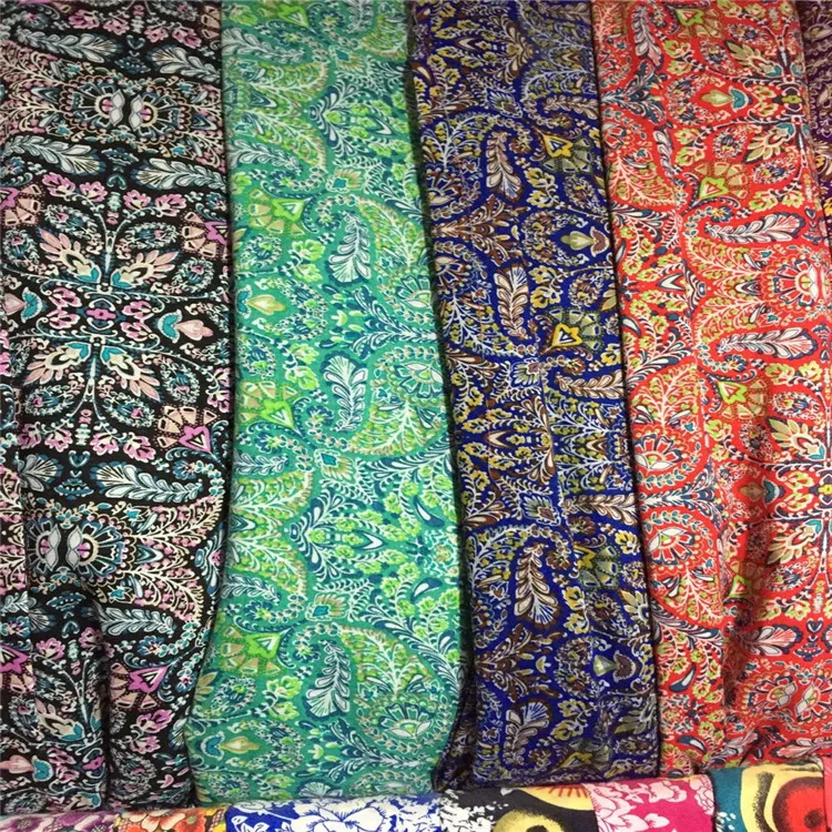 
100% viscose spun rayon fabric stock 100% Rayon and Viscose Printed Fabric Of Garments 