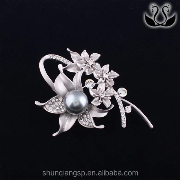 Fashion Women Large Flower Hats Crochet Brooch And Pins