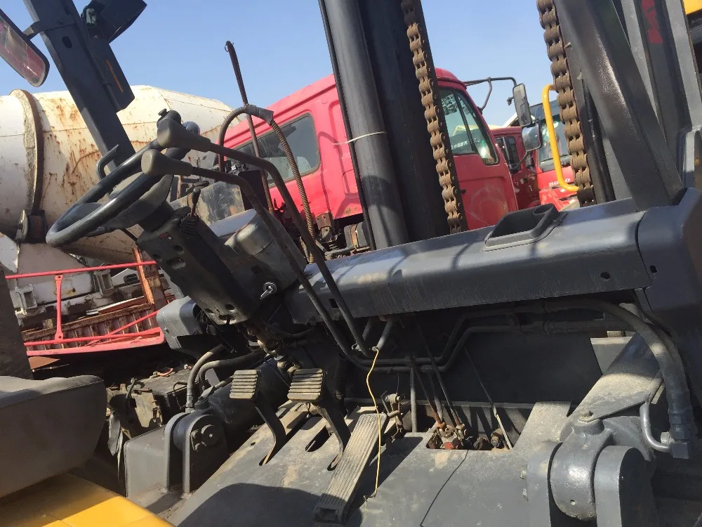 good condition used forklift TCM FD100 10 ton Japan original for sale at low price