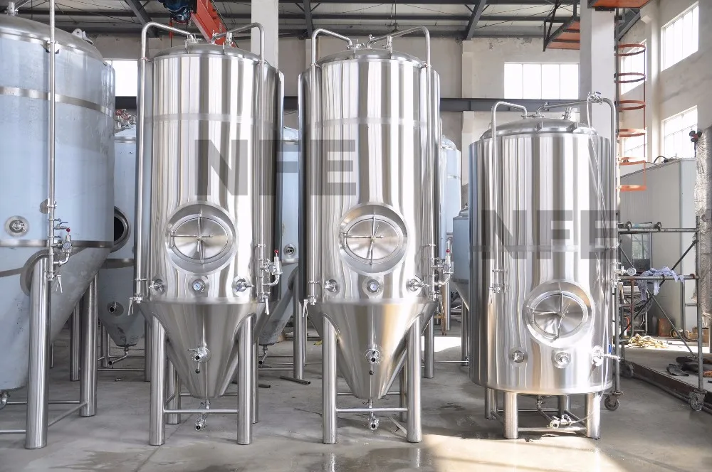 
3000L Stainless steel 304 cooling jacket conical fermenter tank 