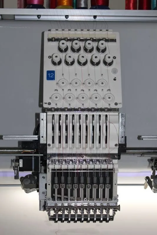 Yonthin Flat Embroidery Machine YX-921 400 X 750mm Embroidery Area Easy to Operate
