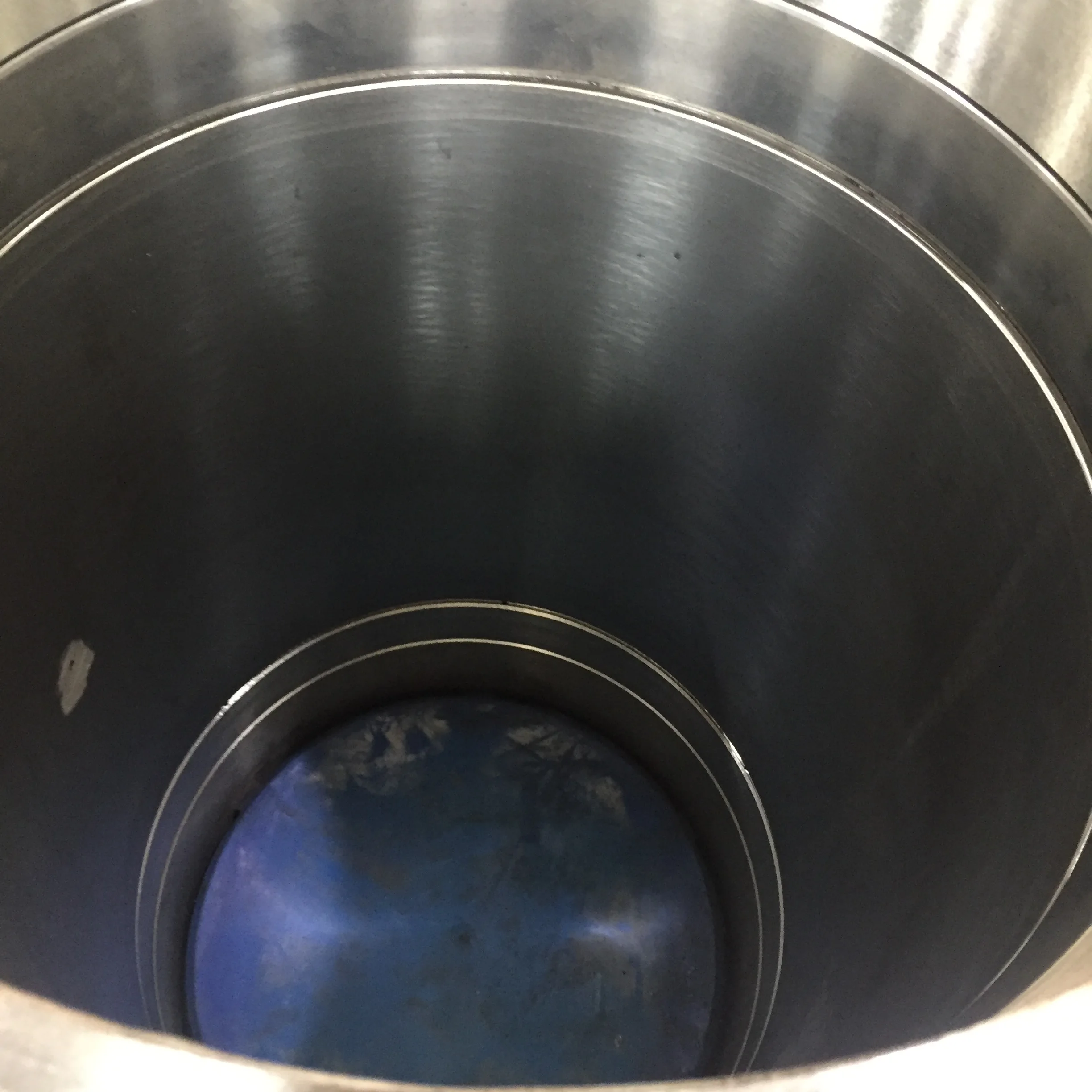 Forged trunnion mounted  worm gear pig able ball valves