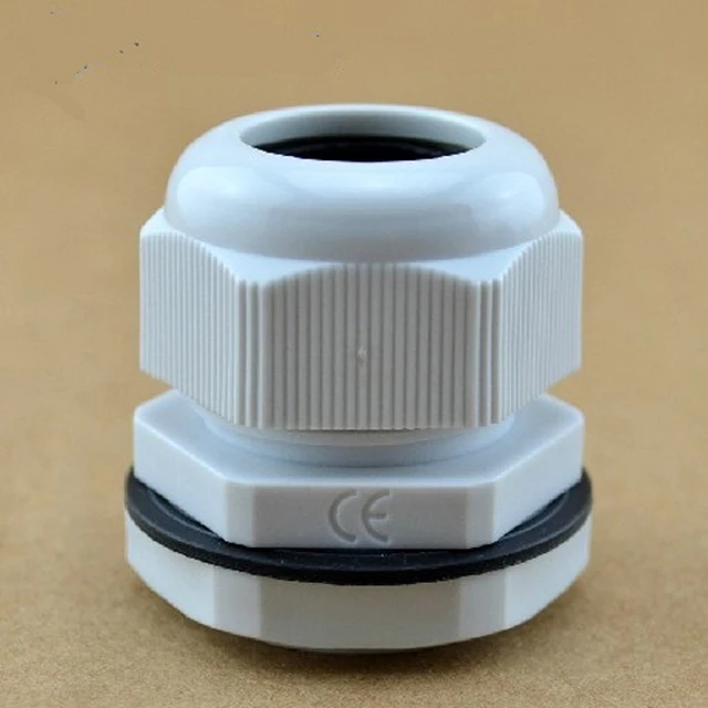 Black Plastic/Nylon Cable Gland With Flanged Locknut IP68 For Electrical Junction Box