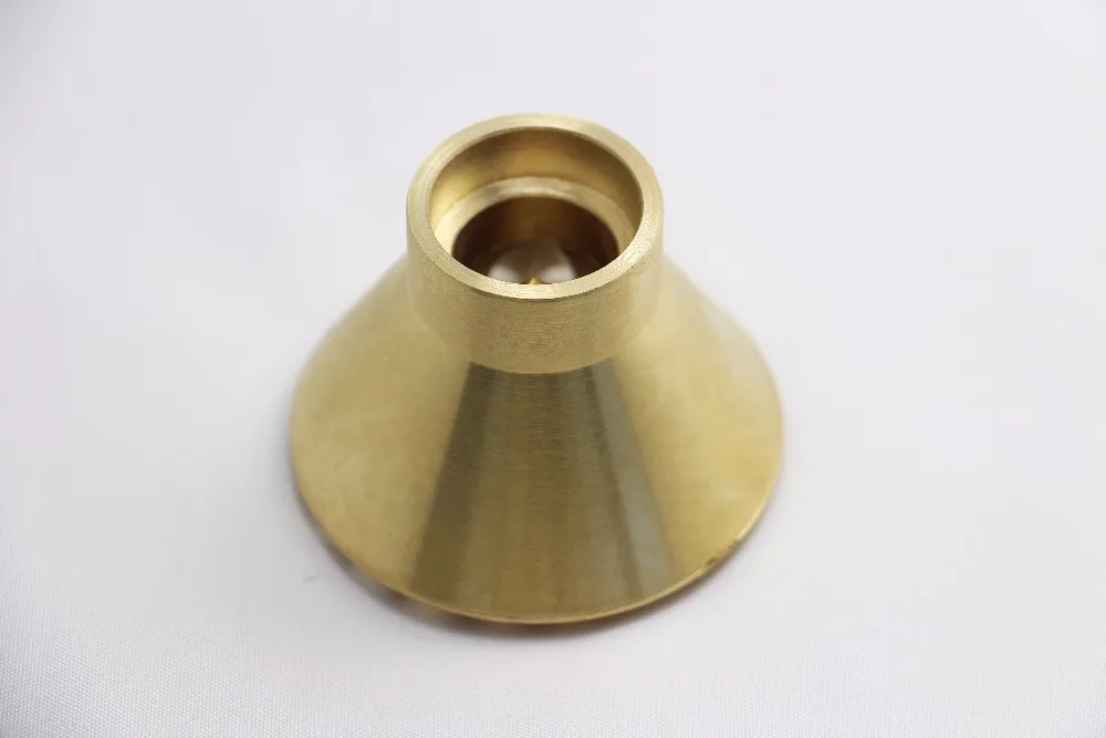 The Classic Type and Widely Useful Air Conditioner Brass Fitting 30 Holes Distributor Liquid Distributor