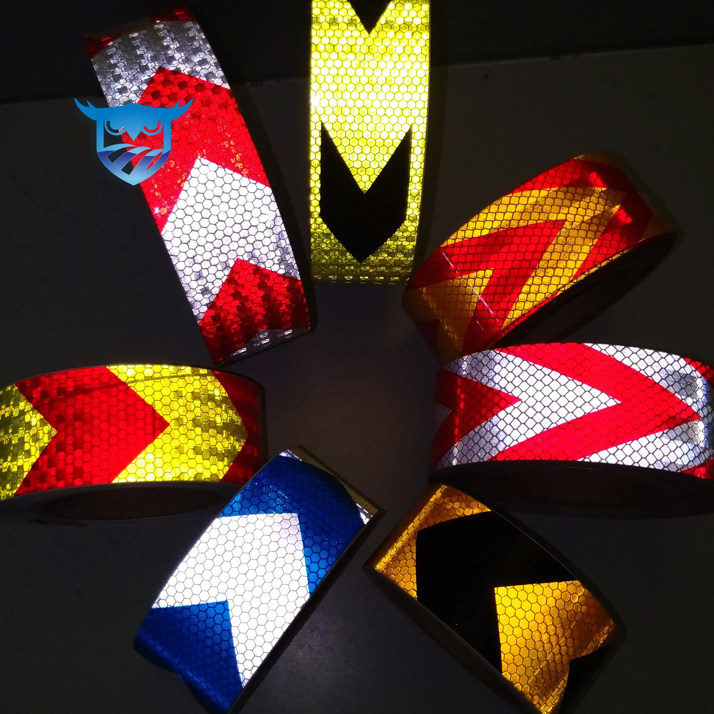 Customized red white yellow blue  arrow chevron reflective tape for vehicle