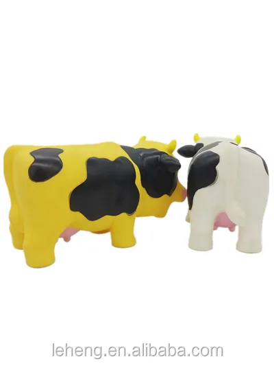 2023 Best selling products  custom plastic Make a sound cow animal toy squeeze toy farm animal toys